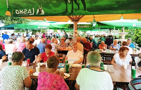 Na pikniku upokojencev pod Jenkovo lipo dvesto šestdeset članov.